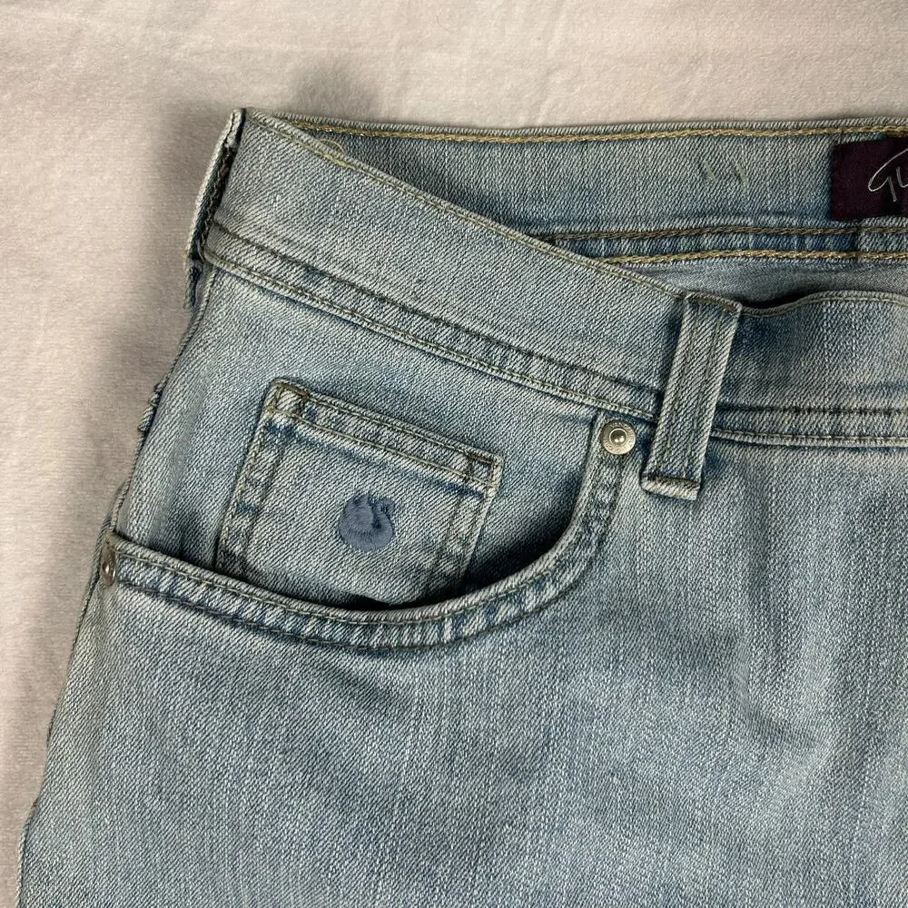 Gloria Vanderbilt Classic High Rise Tapered Jeans - Light Wash - Size 12 - Picture 6 of 13
